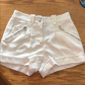 Women’s white shorts size extra small Walter Baker